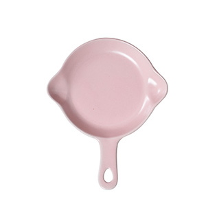 จานเซรามิกสไตล์ยุโรป