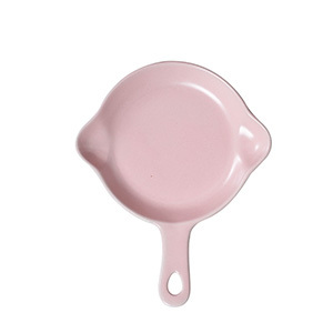 จานเซรามิกสไตล์ยุโรป