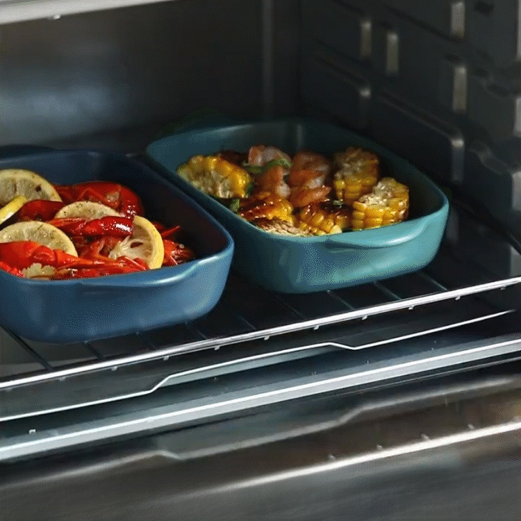 กล่องอาหารพร้อมหูจับผลิตจากเซรามิก สำหรับทำข้าวอบชีส