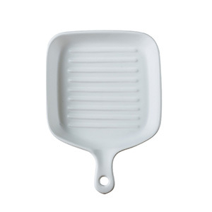 จานเซรามิกสไตล์ยุโรป