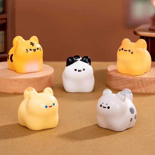 かわいい猫のアクセサリー（2.1cm * 2.3cm）