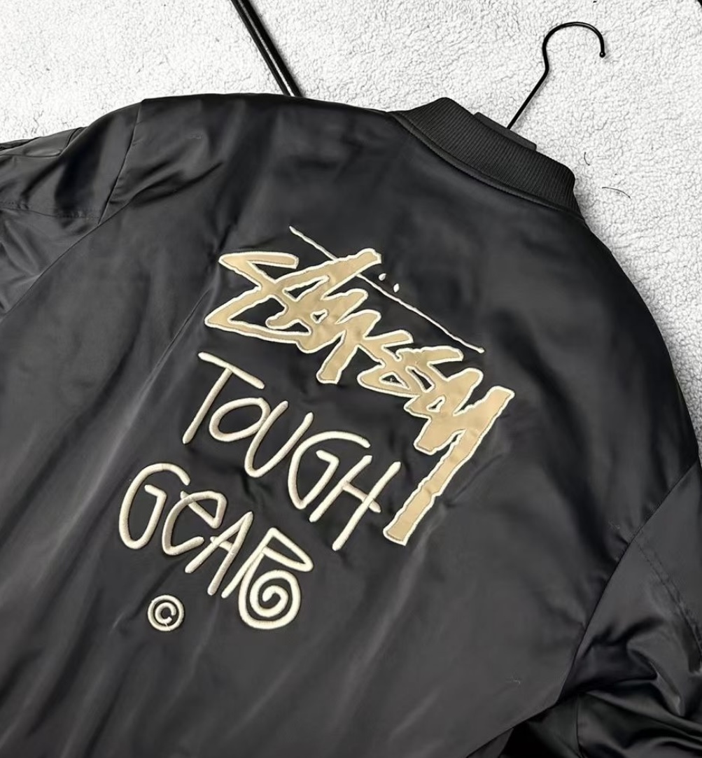 2024 STÜSSY  刺繍ロゴ 冬用フーディー＆光沢アウター-Nanamallモール