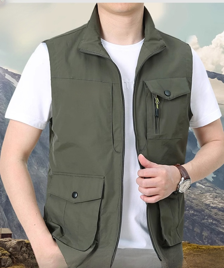 【มีช่องกระเป๋าหลายช่องและจุของได้มาก เหมาะกับทุกสัดส่วน】เสื้อกั๊กผู้ชายระดับไฮเอนด์ใหม่ปี 2025 นี้