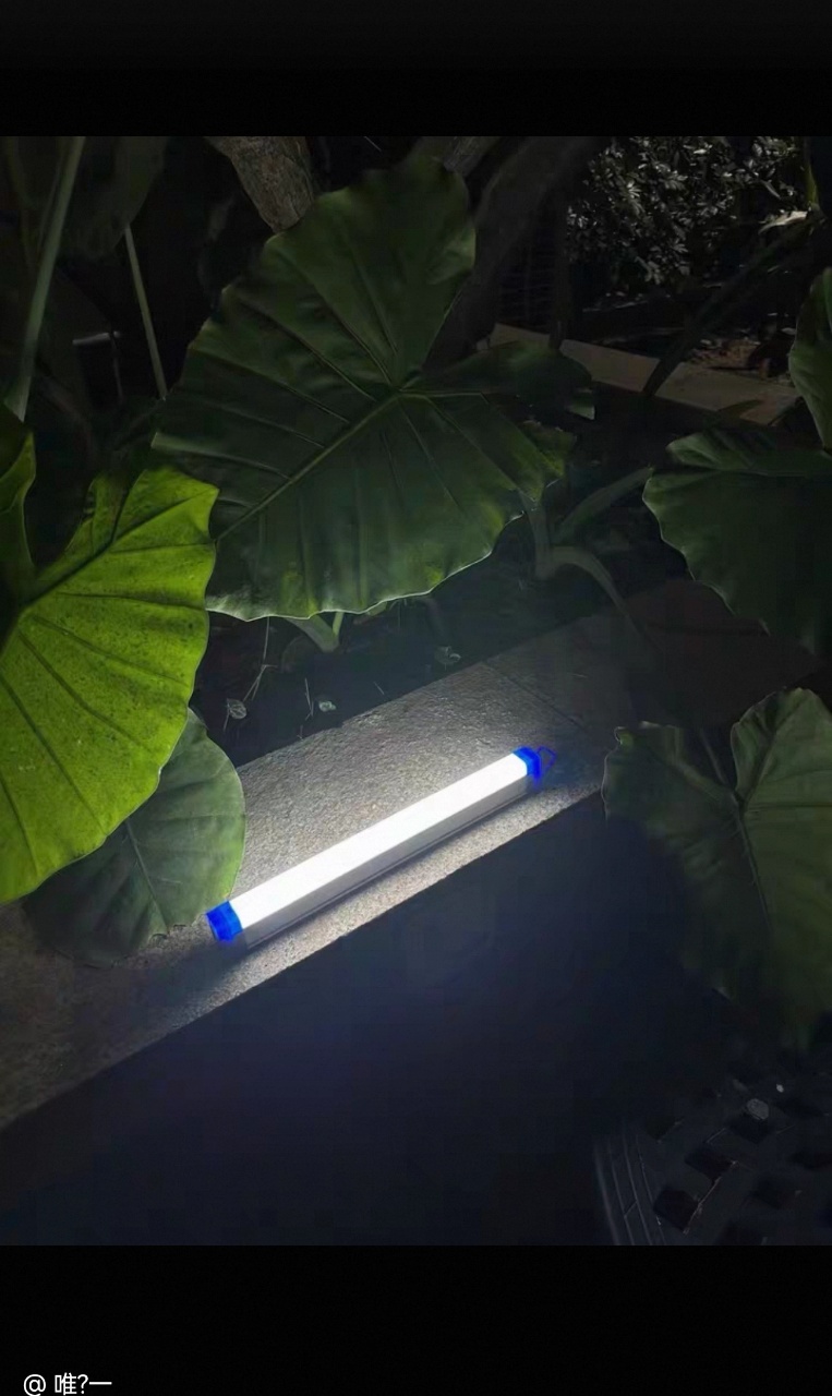 ไฟส่องสว่างแบบชาร์จไฟ USB