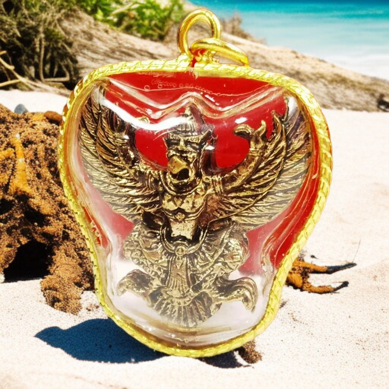 พระเครื่องพญาครุฑไทย