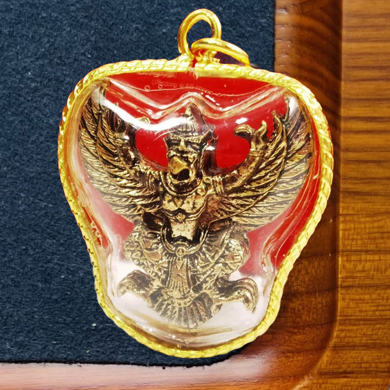 พระเครื่องพญาครุฑไทย