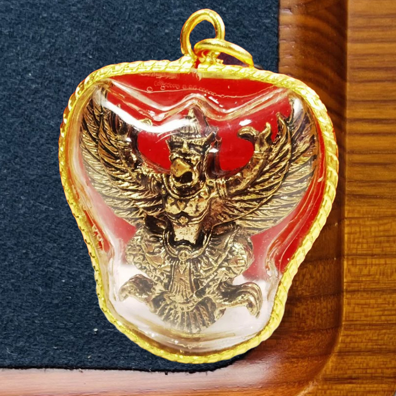 พระเครื่องพญาครุฑไทย