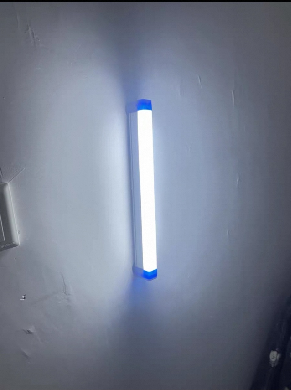 ไฟส่องสว่างแบบชาร์จไฟ USB