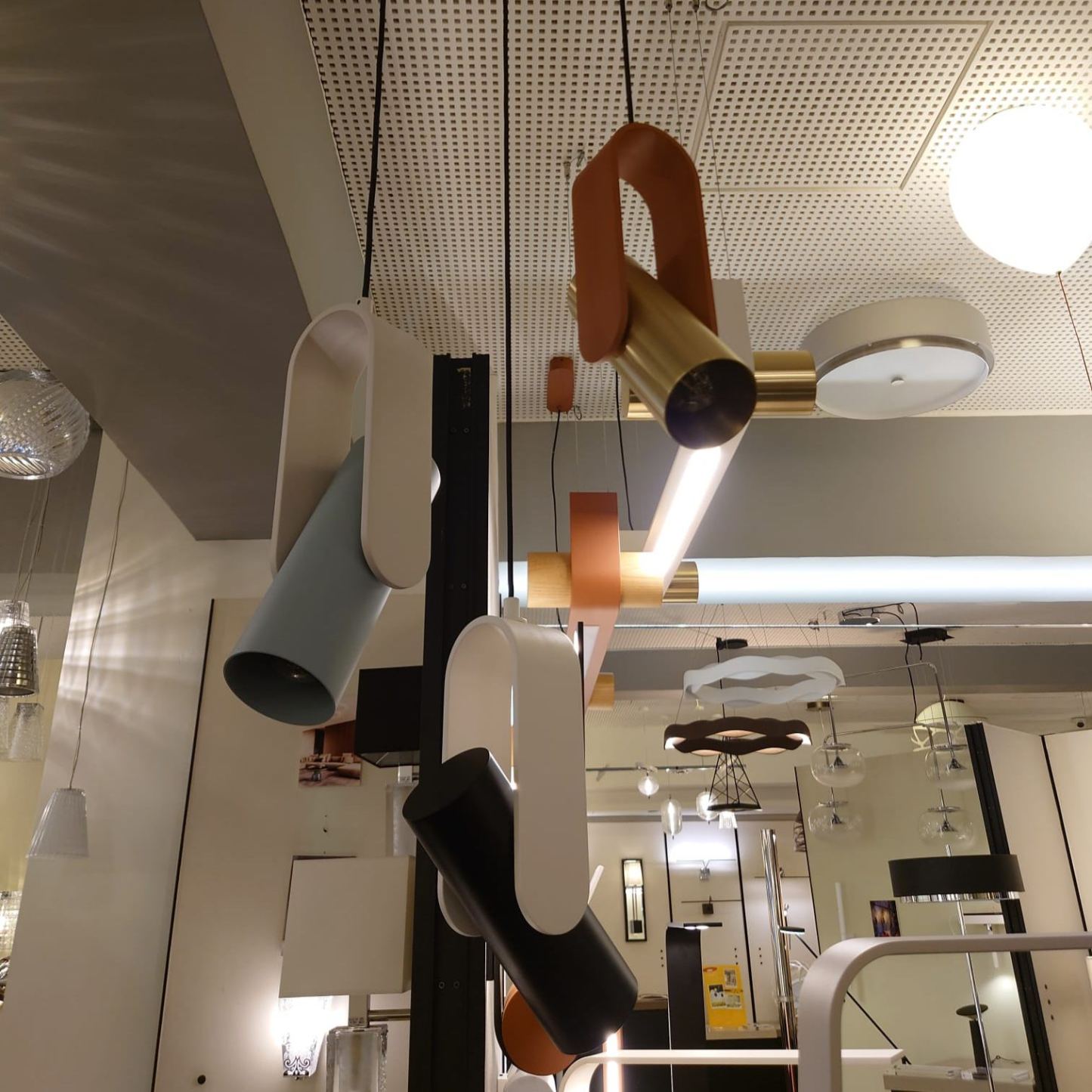 NASTRO Pendant Light