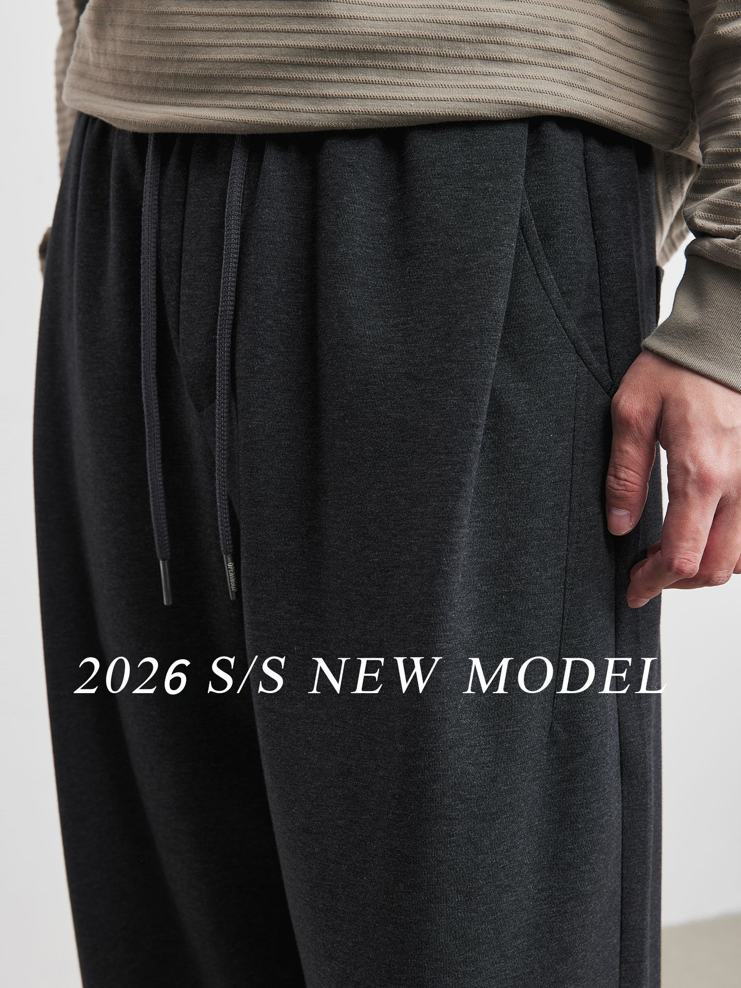 男士寬鬆純色春季通勤褲