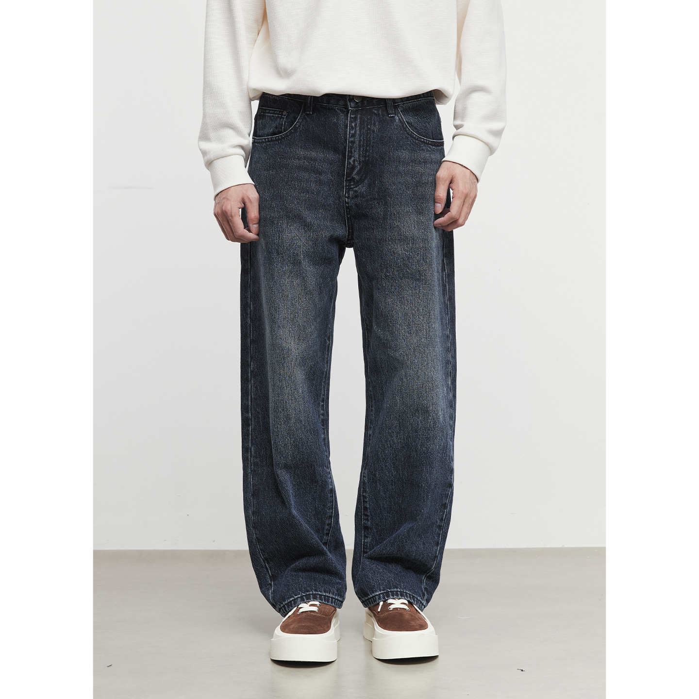 男士秋冬做舊直筒牛仔褲