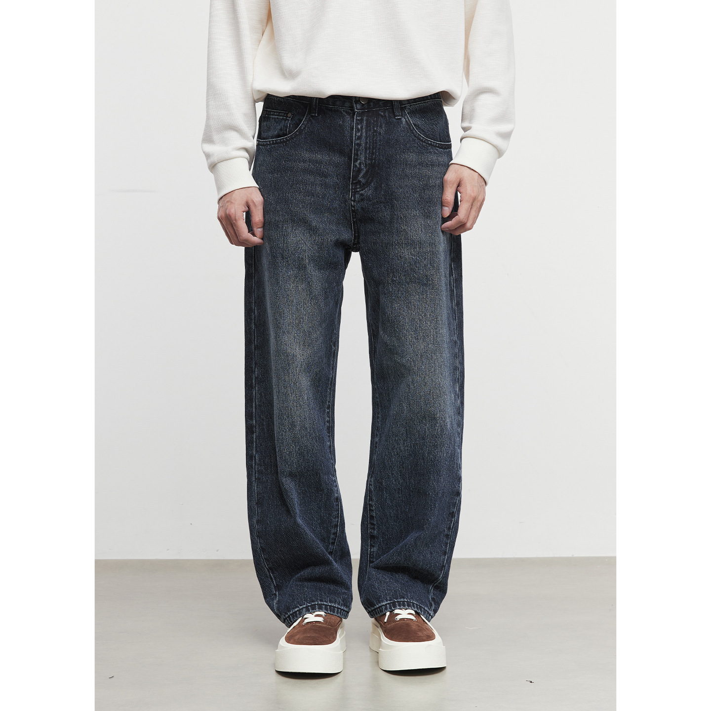 男士秋冬做舊直筒牛仔褲