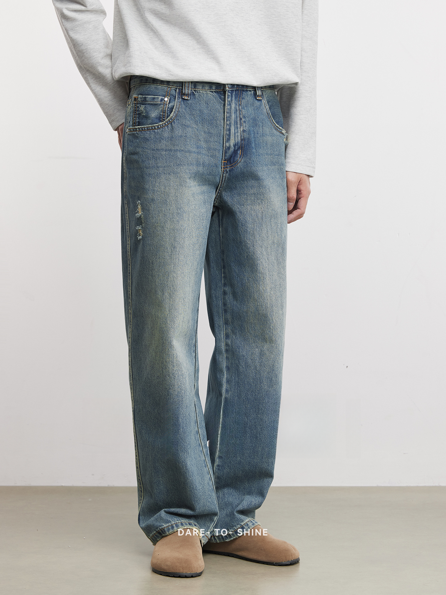 春秋款經典波浪紋水洗直筒牛仔褲