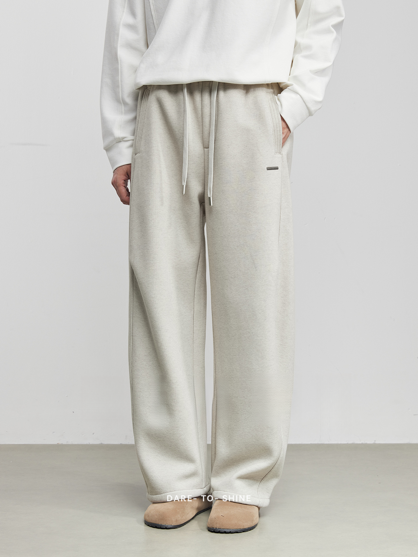 春季寬鬆抽繩純色衛褲