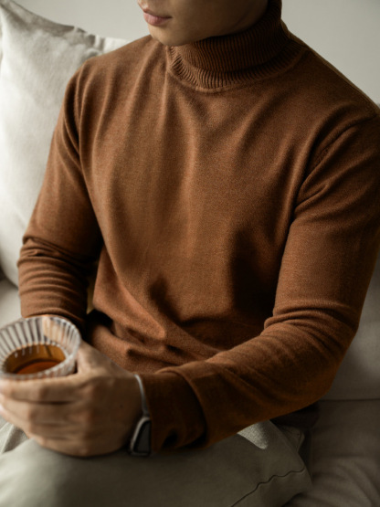 基礎款可機洗綿羊毛高領針織衫