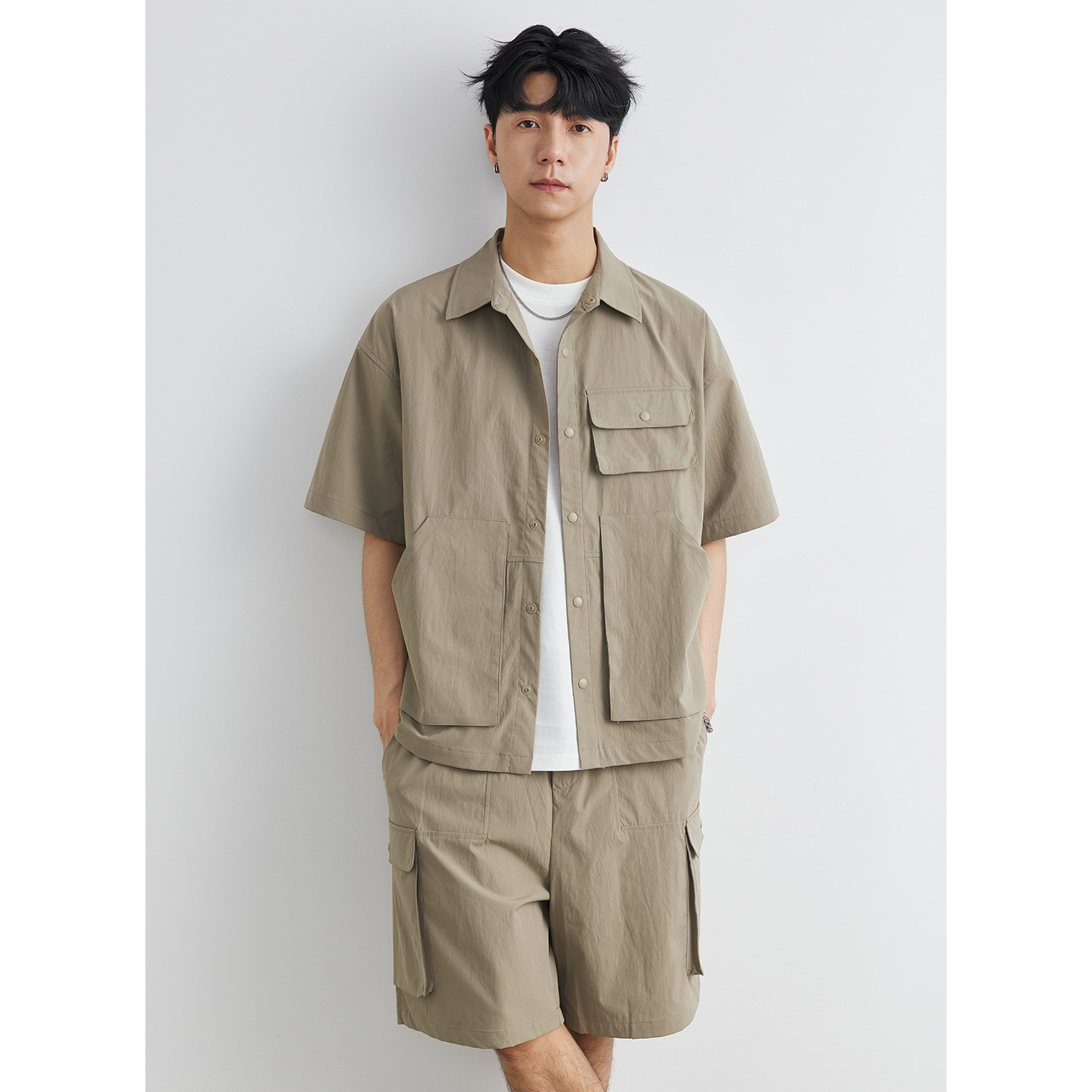   男夏短袖工裝襯衫短褲套裝