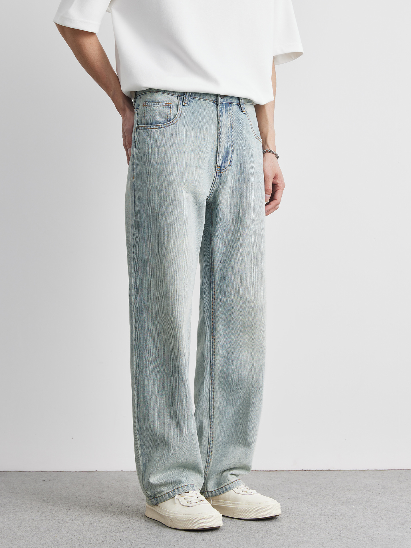 萊賽爾天絲薄款牛仔褲