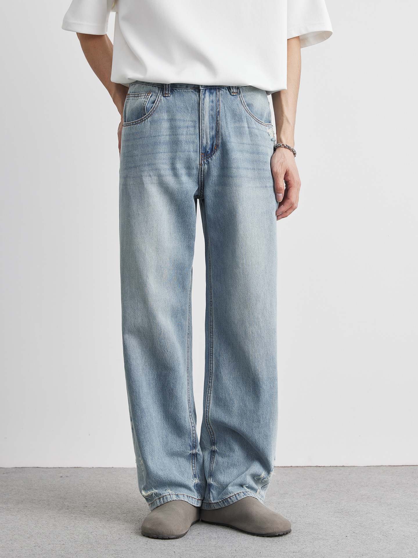 cleanfit水洗淺色破洞牛仔褲