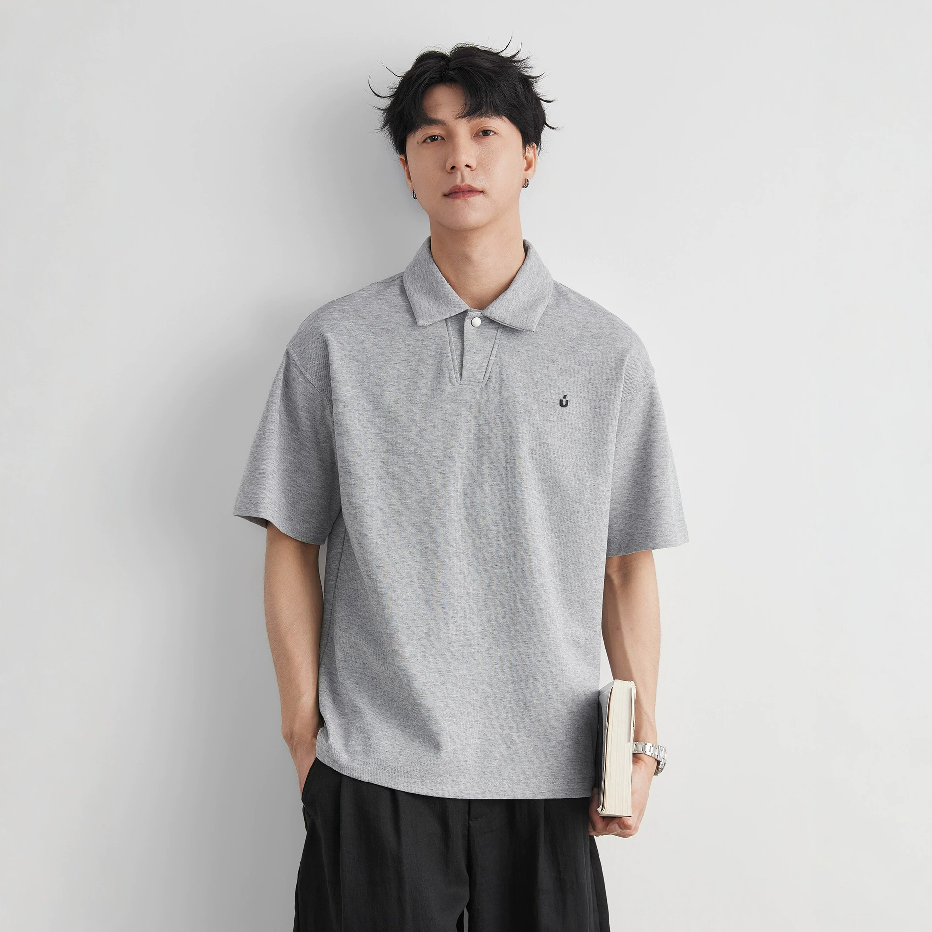 日系刺繡小標翻領紐扣POLO衫