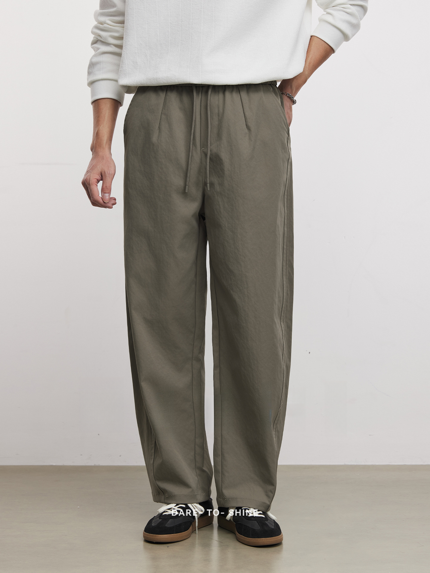 純色薄款春季簡約百搭直筒長褲