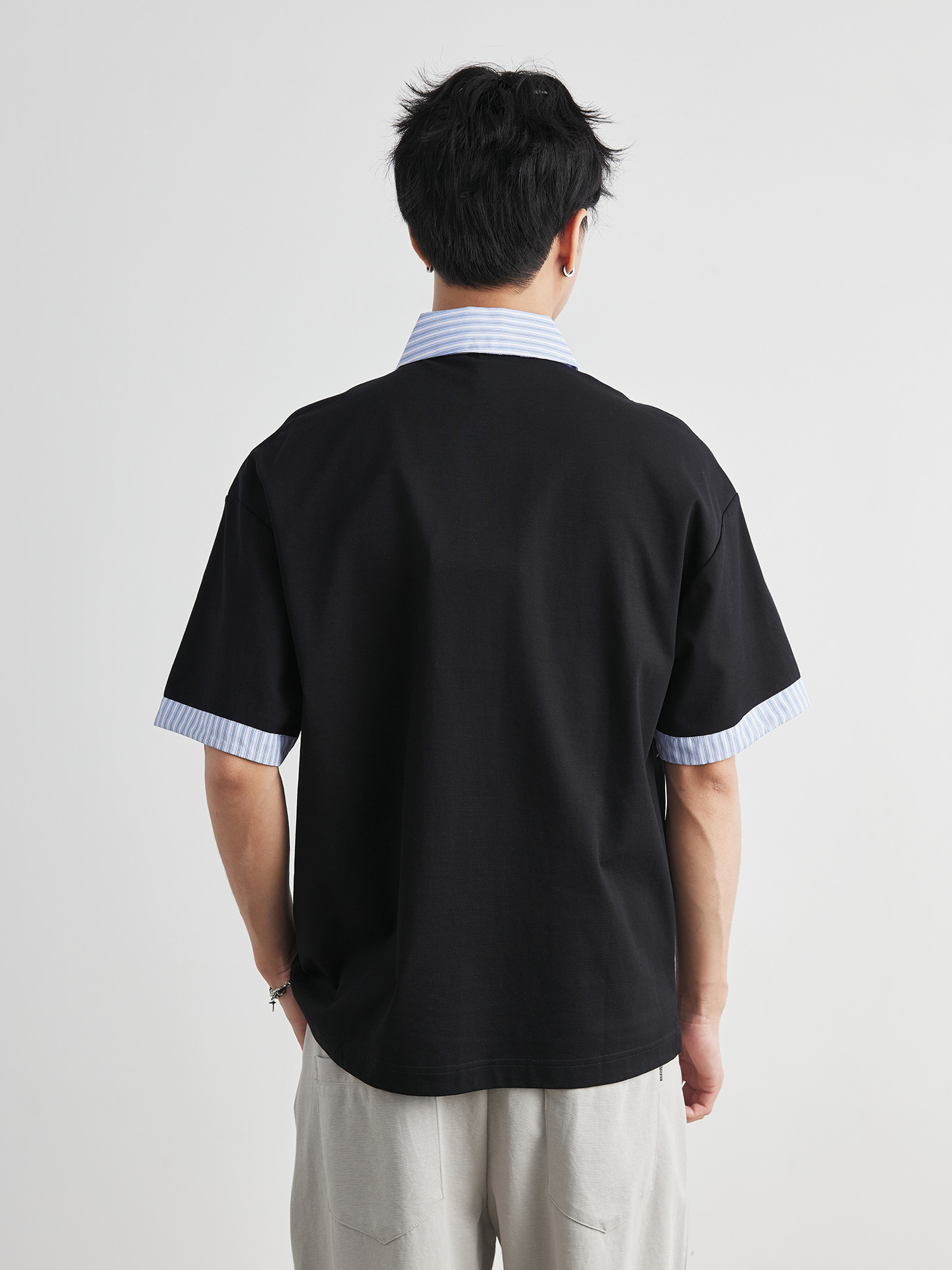 男夏半拉鏈條紋拼接POLO衫