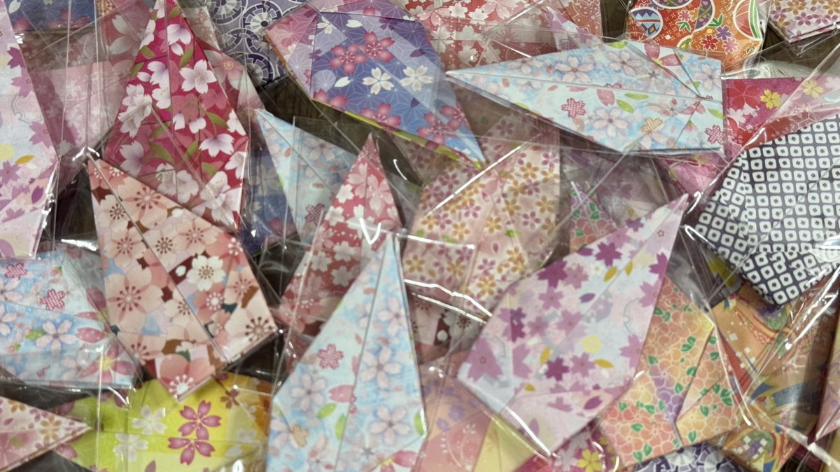 Why We Include an Origami Crane 🕊️ A Small Gift from Japan-FUKUOKA_OTAKU