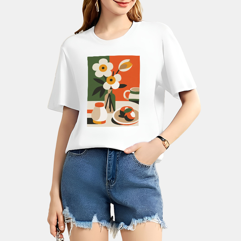 Customized women's T-shirt