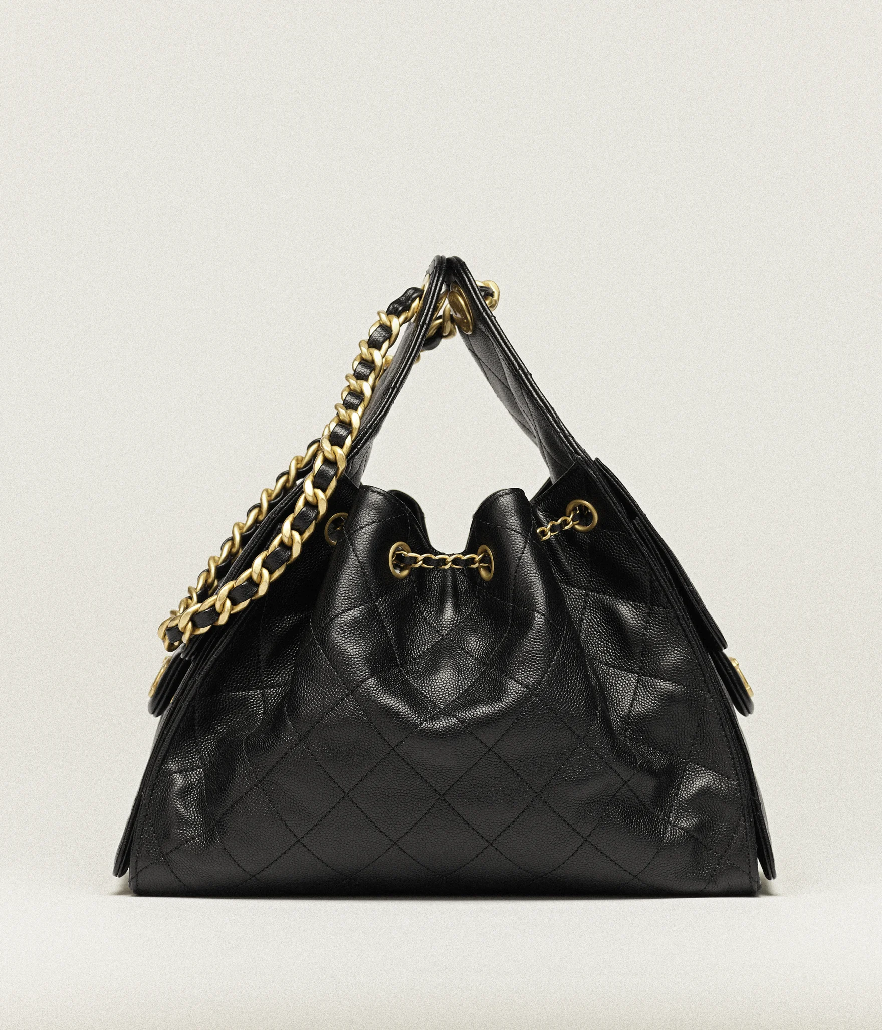 CHANEL 25 スモール ハンドバッグ/ グレインド カーフスキン