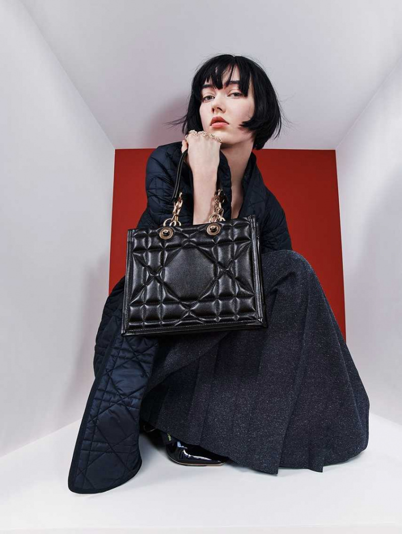 DIOR