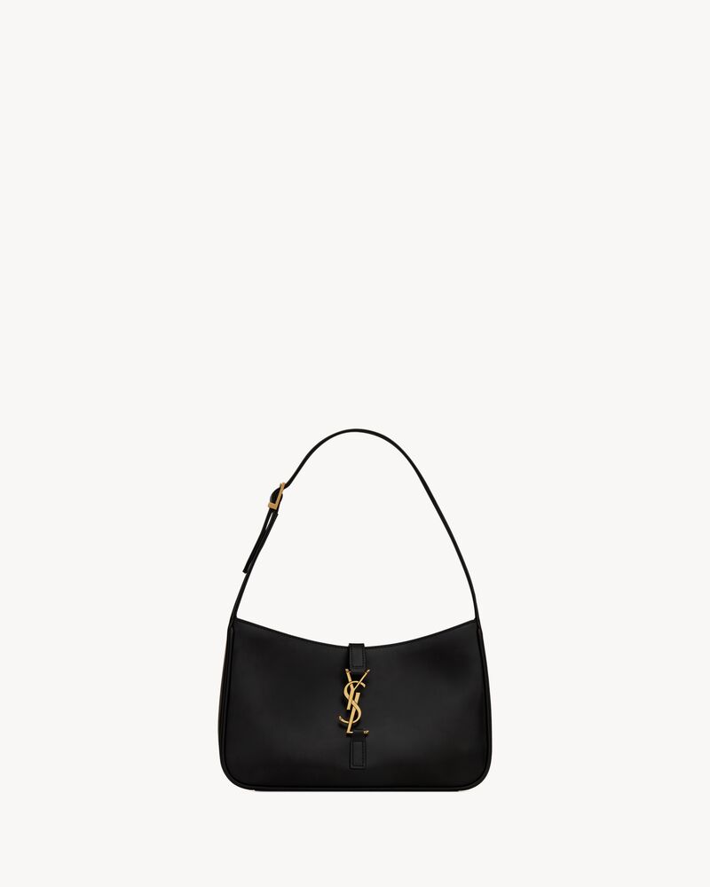 YSL LE 5 À 7ホーボーバッグ（パテントレザー）