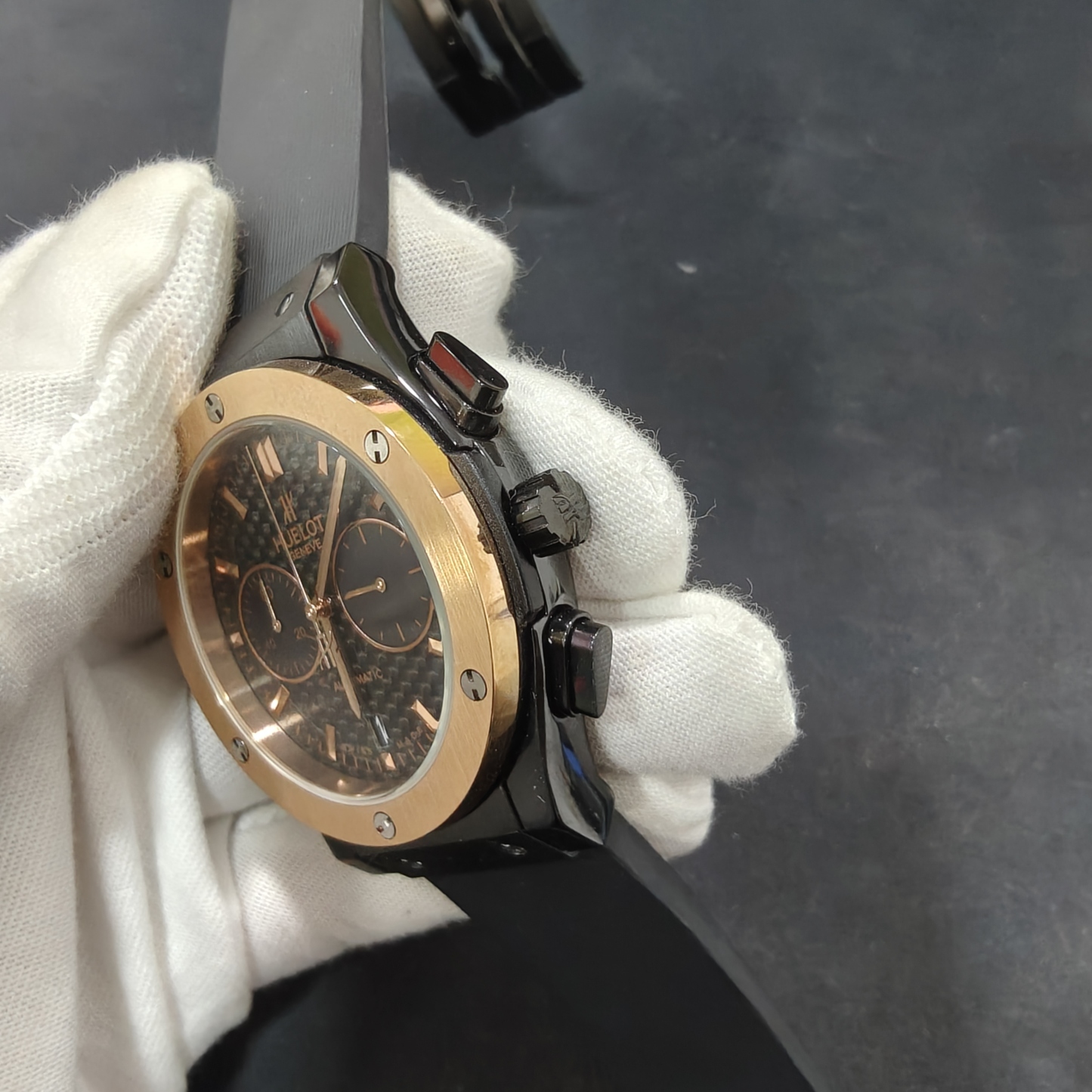 HUBLOT ウブロ クラシック フュージョン キングゴールド セラミック キングゴールド 521.CO.1781.RX