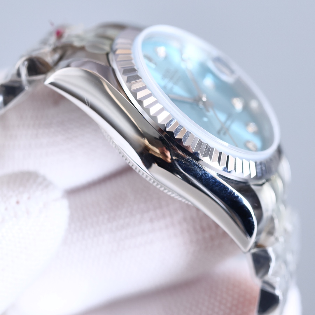 126234ロレックス オイスター デイトジャスト ジュビリー スチール ブルー ダイヤモンド ダイヤル31mm