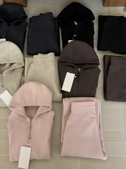 秋冬必備顯瘦套裝 | 運動通勤 & 保暖顯瘦兩不誤 | 防風連帽套裝收腰✨