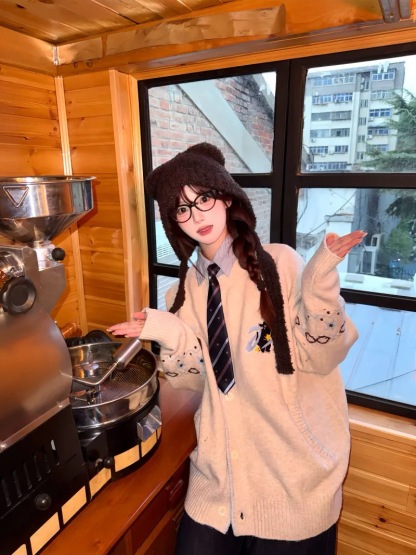 秋季新款氛圍感軟糯刺繡開衫 | 慵懶寬鬆針織外套毛衣