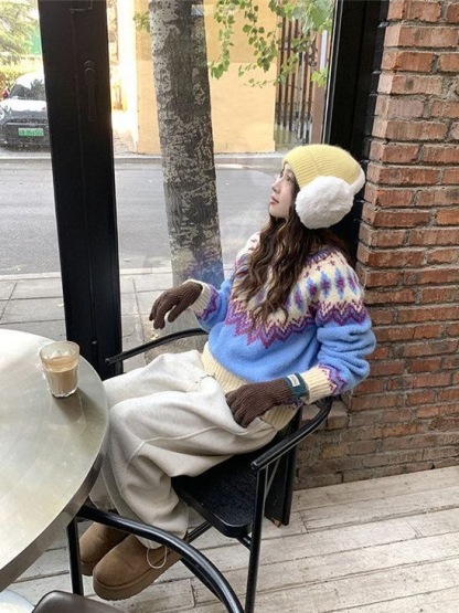 2026秋冬新款費爾島女款軟糯針織衫| 北歐復古慵懶風加厚套頭繡花毛衣