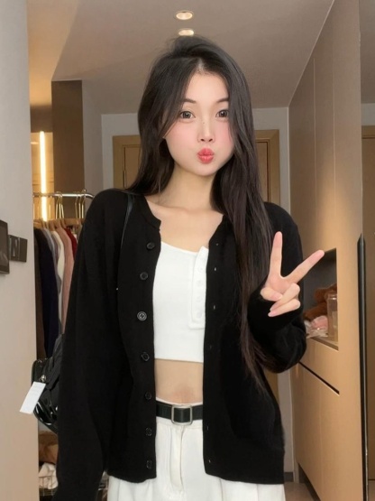 韓系軟糯針織開衫 | 秋冬慵懶風 V | 領薄款百搭長袖外套