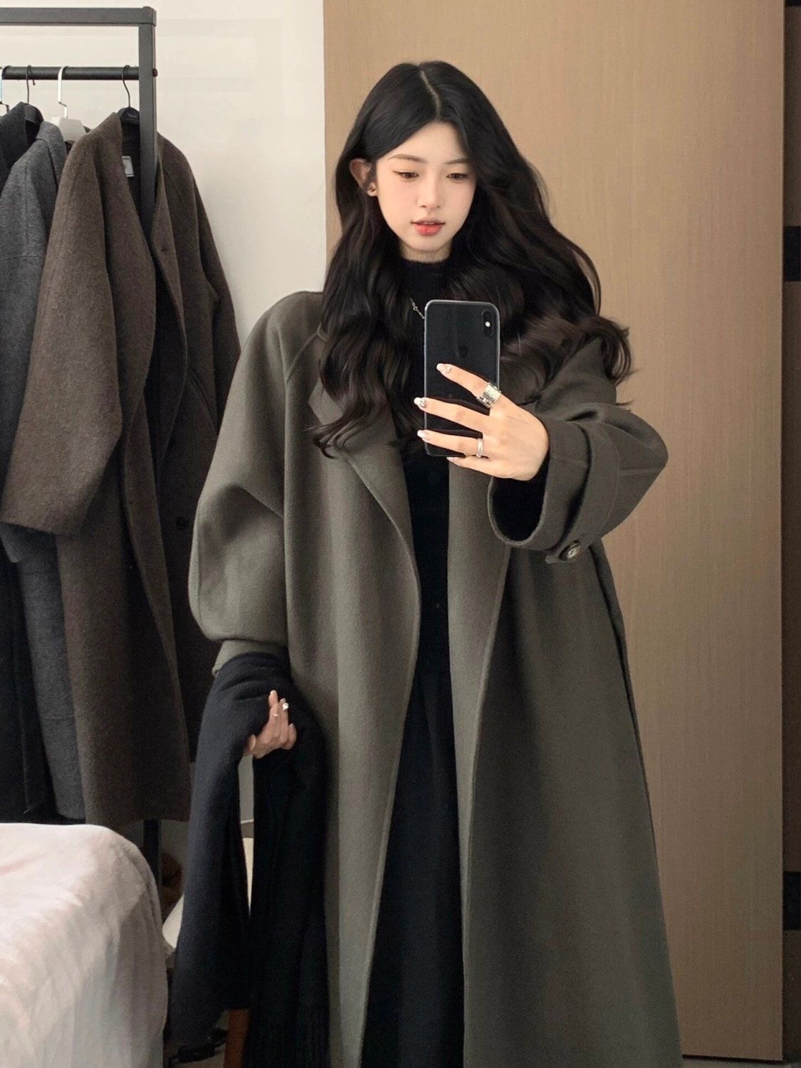 「現貨」秋冬季新款美拉德韓系外套 | 簡約赫本風氣質加厚毛呢大衣