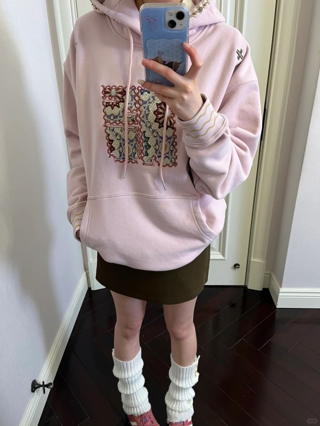 春季通勤重工貼布刺繡連帽衛衣 | 韓版寬鬆百搭外套上衣