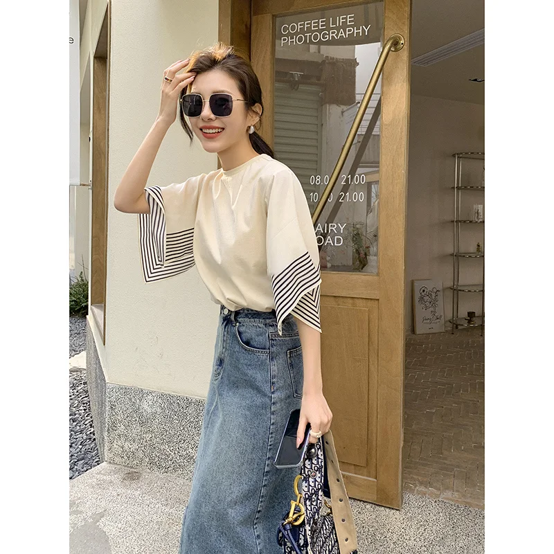 春夏季小眾別致上衣 | 女裝韓版設計感條紋拼接寬鬆 T 恤