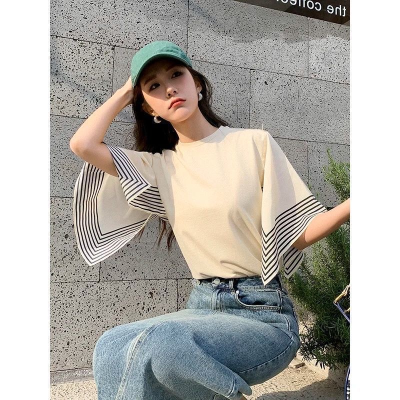 春夏季小眾別致上衣 | 女裝韓版設計感條紋拼接寬鬆 T 恤