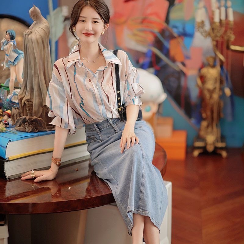 女裝法式輕奢襯衫 | 春夏季新款 Polo 領單排扣時尚氣質潮上衣