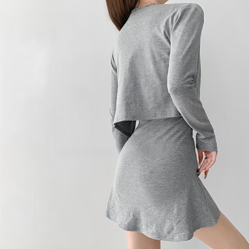 春秋氣質兩件組 | 修身短款魚尾吊帶連身裙 | 長袖針織坎肩開衫外搭【深灰色、淺灰色 努力補貨中】