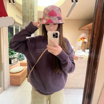 情侶款高級質感衛衣 | 早春刺繡 LOGO 圓領 | 寬鬆休閒無帽百搭上衣