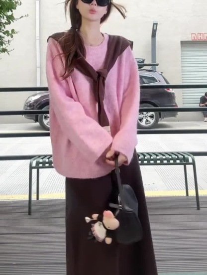 新款法式粉色針織套裝｜溫柔風高腰長裙連衣裙 秋季必收✨