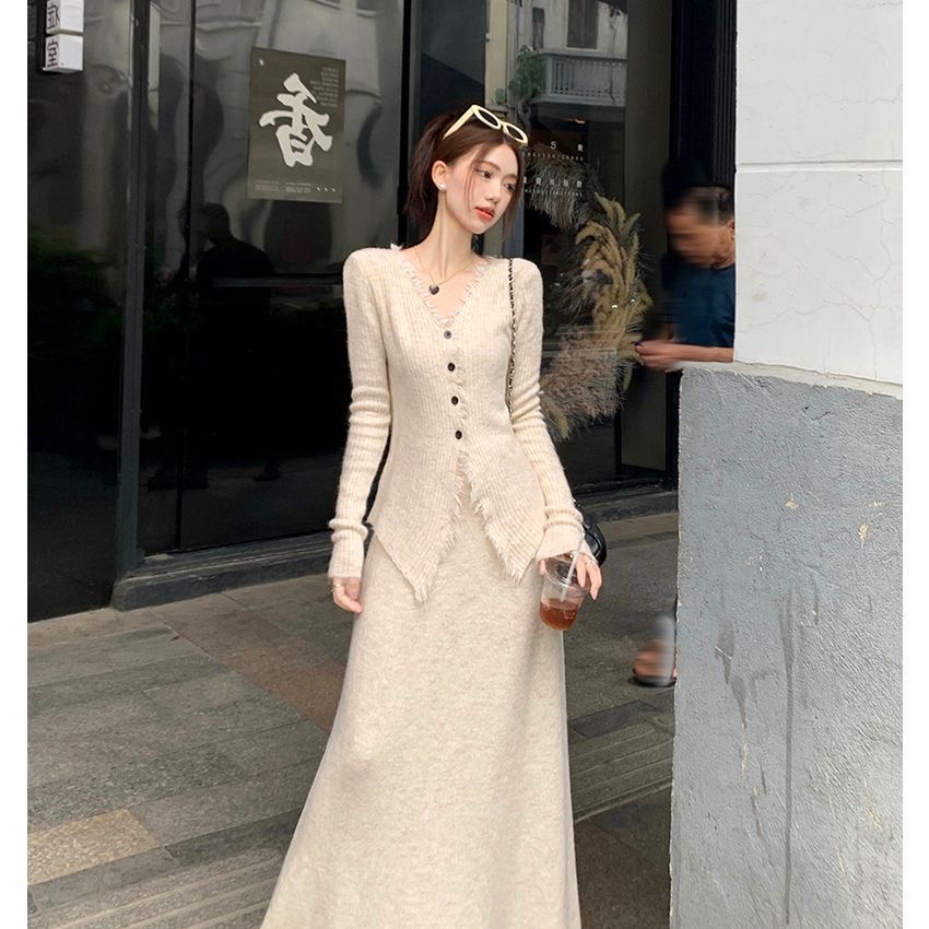 早秋韓系針織套裝｜溫柔風法式半身裙 + 連衣裙 兩件組必收🍂