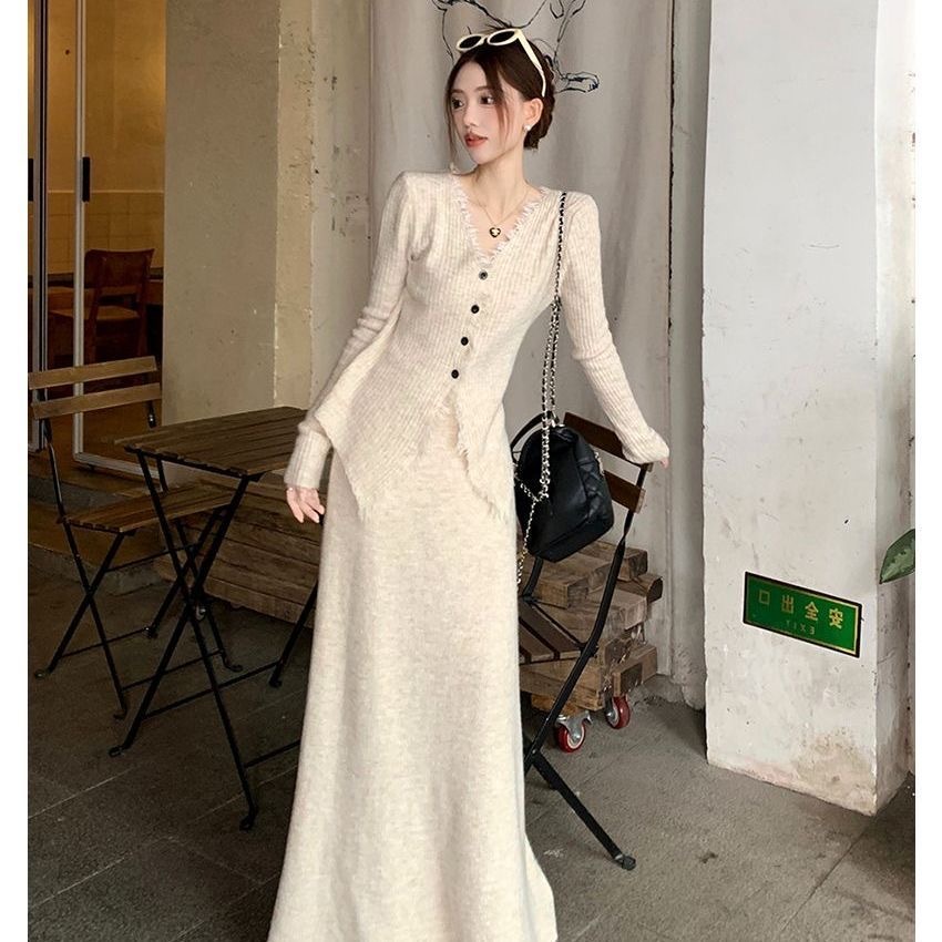 早秋韓系針織套裝｜溫柔風法式半身裙 + 連衣裙 兩件組必收🍂