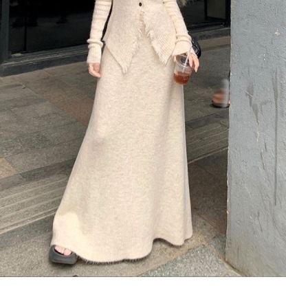 早秋韓系針織套裝｜溫柔風法式半身裙 + 連衣裙 兩件組必收🍂