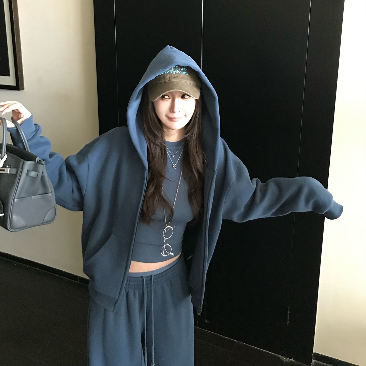 2025 新款｜韓系辣妹連帽套裝 修身顯瘦加絨拉毛休閒衛衣褲