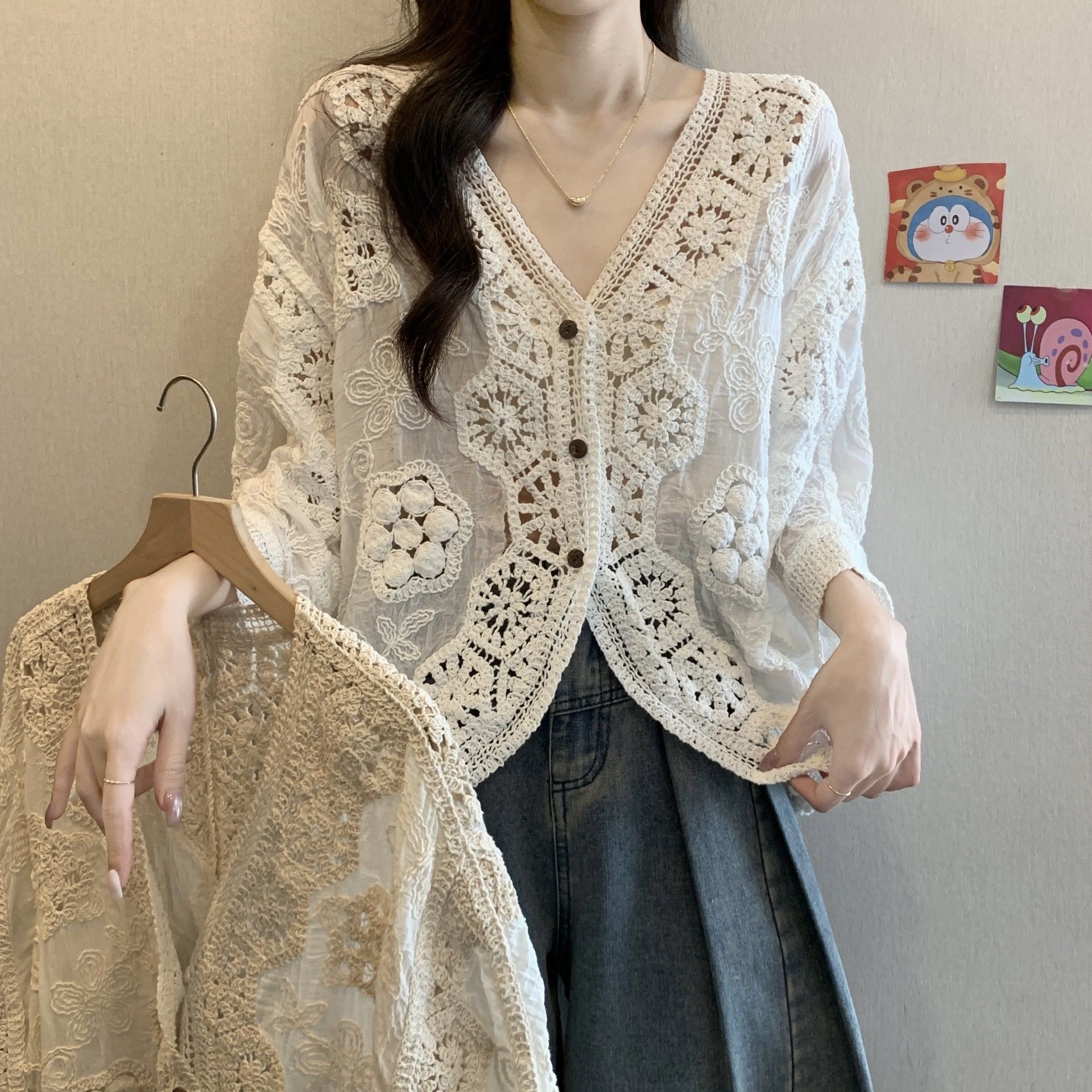 波希米亞風鉤花鏤空 V 領襯衫 女夏大尺碼遮肚防曬罩衫外套