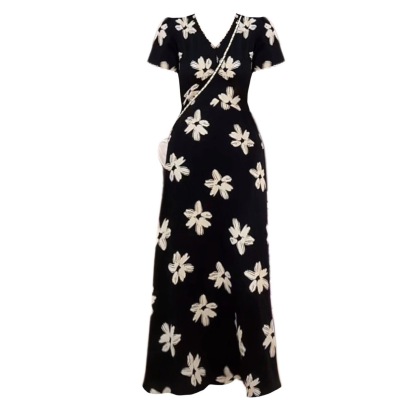 法式氣質御姐輕熟小眾不撞款黑色碎花 V 領顯瘦新款洋裝 赫本長裙